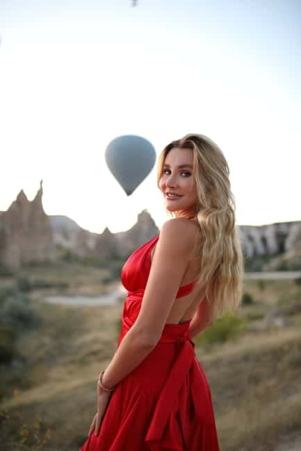 Cappadocia: Photoshooting with Flying Dresses - What the $176 Cappadocia photoshoot includes