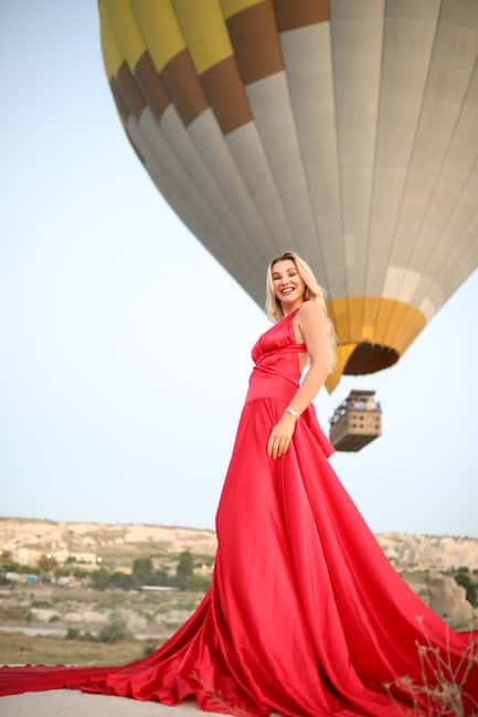 Cappadocia: Photoshooting with Flying Dresses - What you receive after the shoot