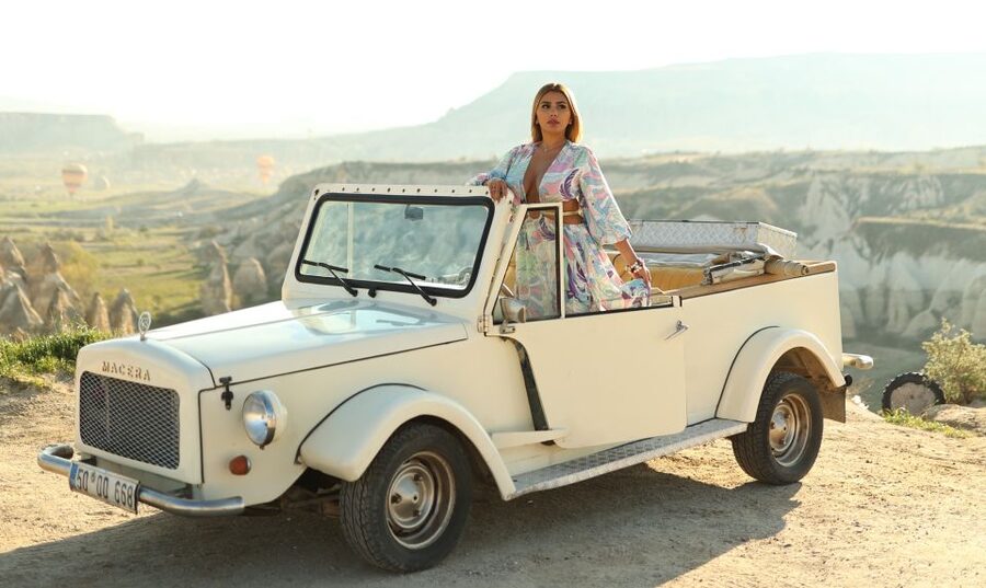 Cappadocia: Private Classic Car Trip with Photoshoot Option - Photo packages, editing, and what you actually receive