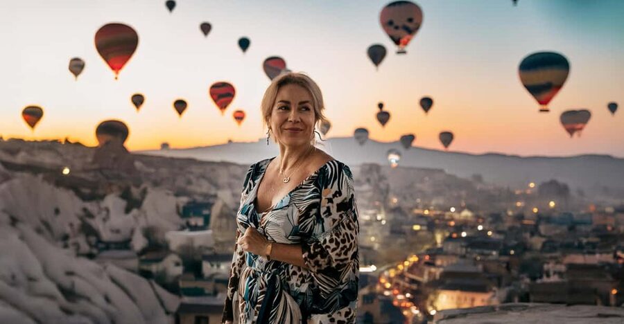 Cappadocia: Private Photoshoot Sunrise Balloon with Transfer - The ride from Göreme to the stone sculptures