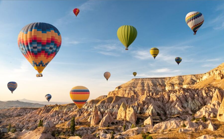 Cappadocia: Sunrise Balloon Watching Tour with Photographer - Love Valley as the balloons rise