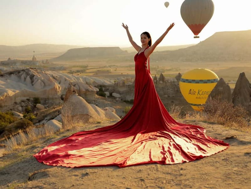 Cappadocia Sunrise or Sunset Photoshoot - Cappadocia photos with balloons, fairy chimneys, and soft light