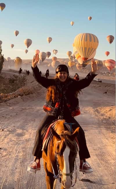 Cappadocia Sunrise & Sunset Horse Tour with Photography - Love Valley brings the best photo pause
