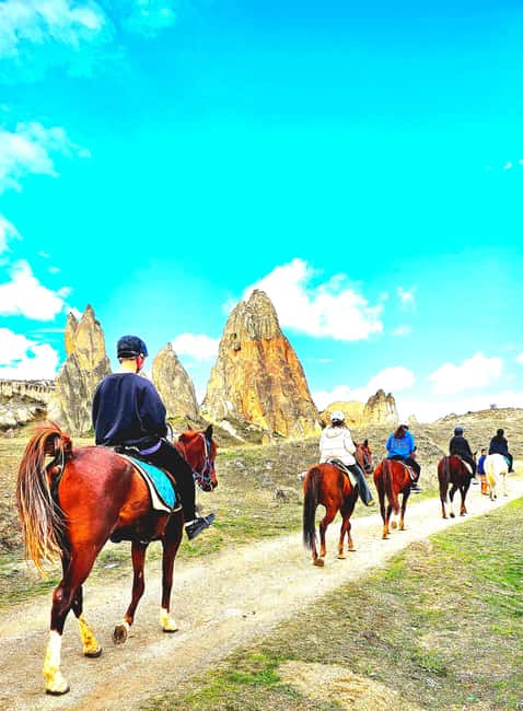 Cappadocia Sunrise & Sunset Horse Tour with Photography - Returning through Çavuşin