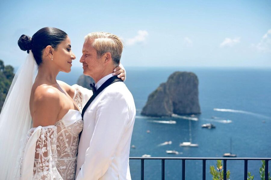 Capri Private Photo Session with a PRO Photographer - Walking to Capri’s best photo spots