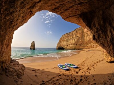 Carvoeiro: Benagil Cave Kayak Tour with 4k Photos
