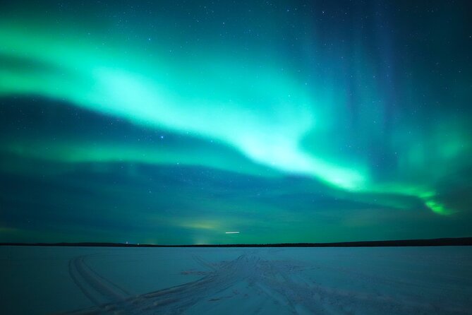 Chasing Aurora with Photographer - Small Group - Campfire food and a taste of Lapland