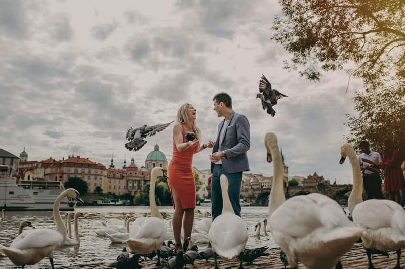 Cinematic Photoshoot Experience in Prague - Charles Bridge: Prague’s strongest opening scene