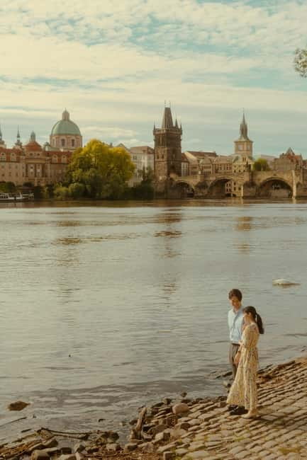 Cinematic Photoshoot Experience in Prague - A relaxed session for people who dislike posing