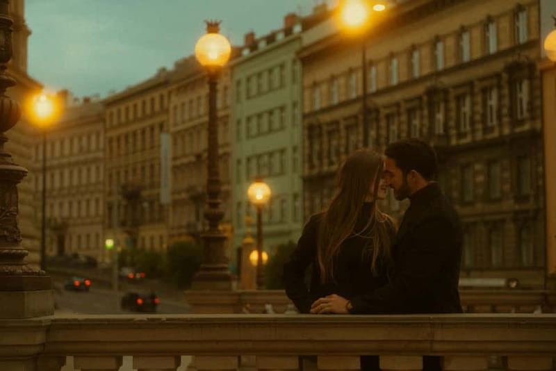 Cinematic Photoshoot Experience in Prague - What the $176 group price really offers