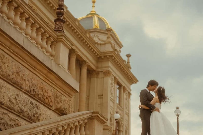 Cinematic Photoshoot Experience in Prague - Choosing clothes for Prague’s stone streets
