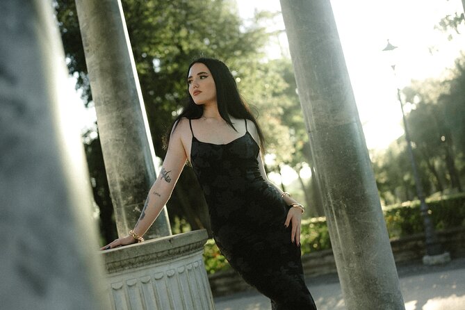 Cinematic Photoshoot in Rome - The Roman Forum: Ancient Stones and Walking Shots