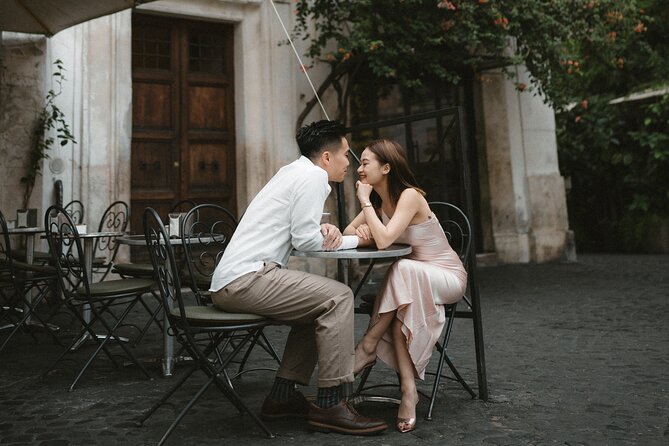 Cinematic Photoshoot in Rome - Piazza Venezia: A Larger City Backdrop