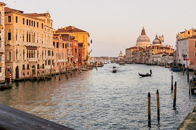Cinematic Photoshoot in Venice: Capture Venice Hidden Gems - What the $71.35 group price really means