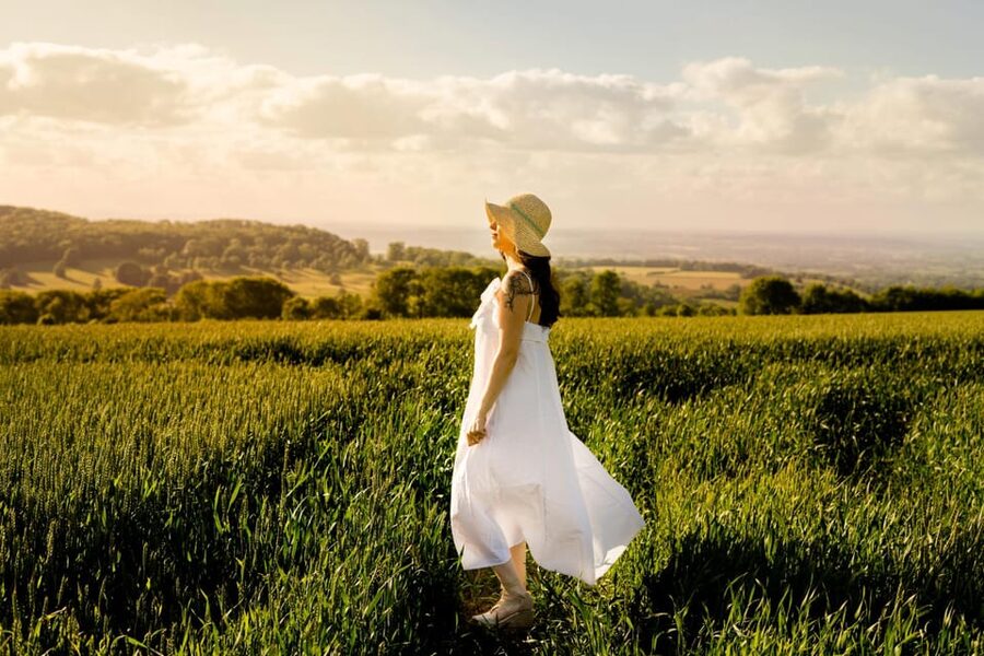 Cotswolds Village Private Car Tour and Photoshoot - Starting in Bourton-on-the-Water