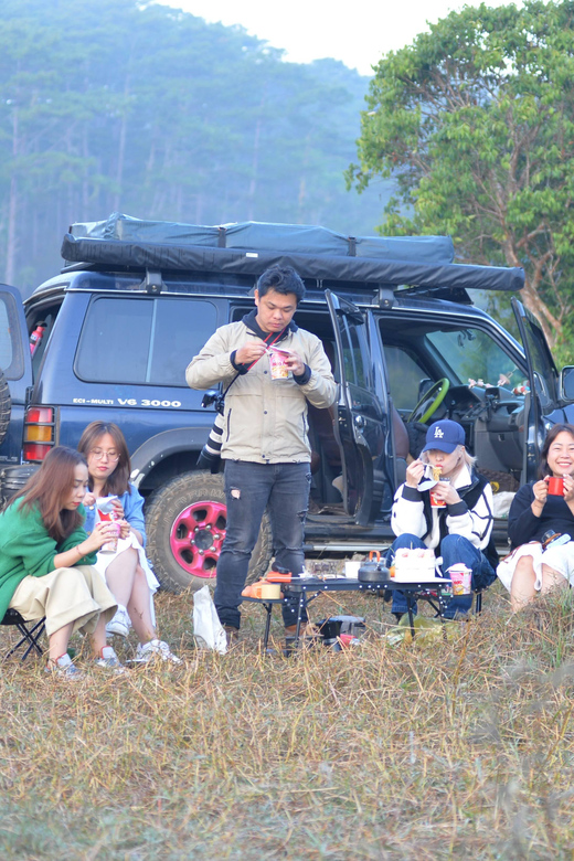 Da Lat: Sunrise Lake and Forest Photography Tour - Watching fog rise over the lake