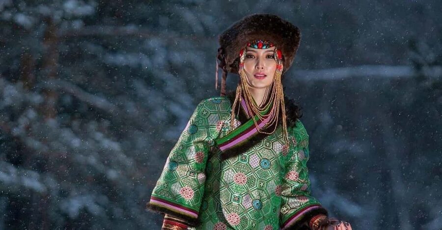 Day tour with Traditional clothes and photographer - A full day from Ulaanbaatar to Töv