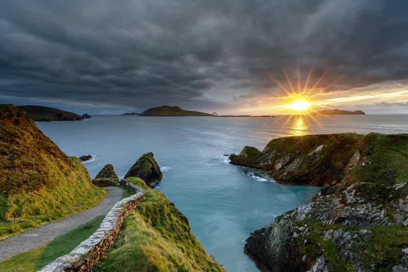 Dingle: Slea Head Sunset & Magic Hours Photo Tour - Key points at a glance