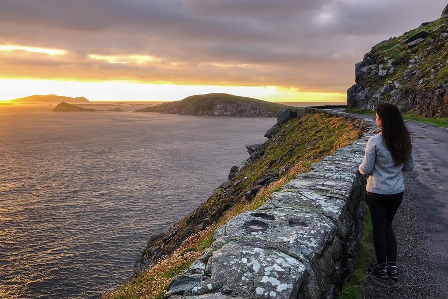 Dingle: Slea Head Sunset & Magic Hours Photo Tour - Dunquin Pier and the view from Clogher Head