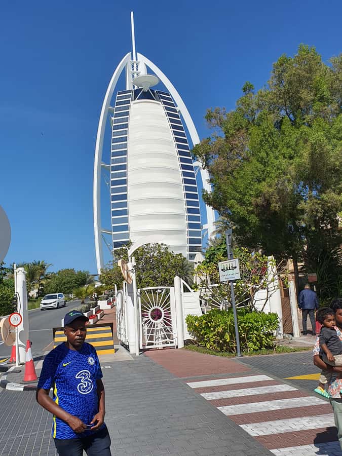 Dubai: Exclusive Private City Highlights Instagram Tour - The driver can shape the whole experience