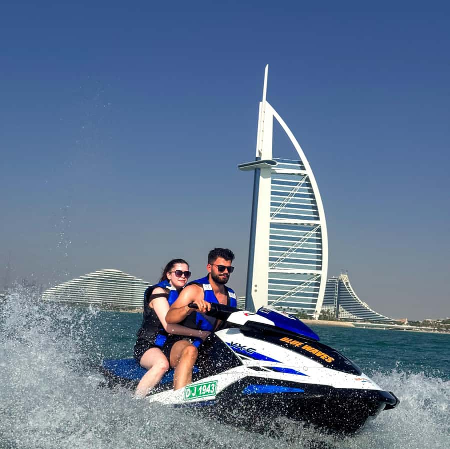 Dubai: Experience Jet Ski to Burj Al Arab +PICTURES & VIDEOS - Thirty minutes or sixty minutes on the Arabian Sea