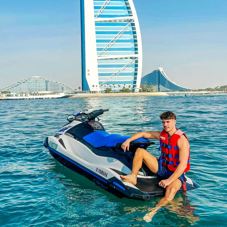 Dubai: Experience Jet Ski to Burj Al Arab +PICTURES & VIDEOS - The best views come near Burj Al Arab