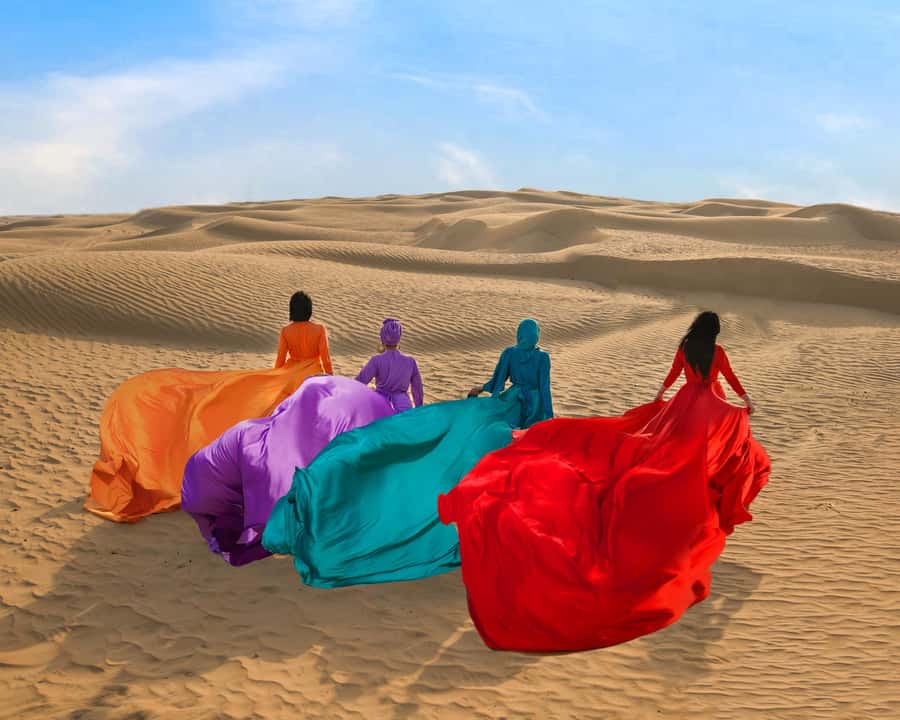 Dubai: Flying Dress Photoshoot Experience - Is $876 per person a fair price?