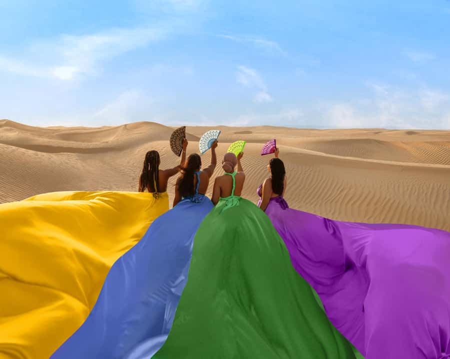 Dubai: Flying Dress Photoshoot Experience - Language, group size, and cancellation terms
