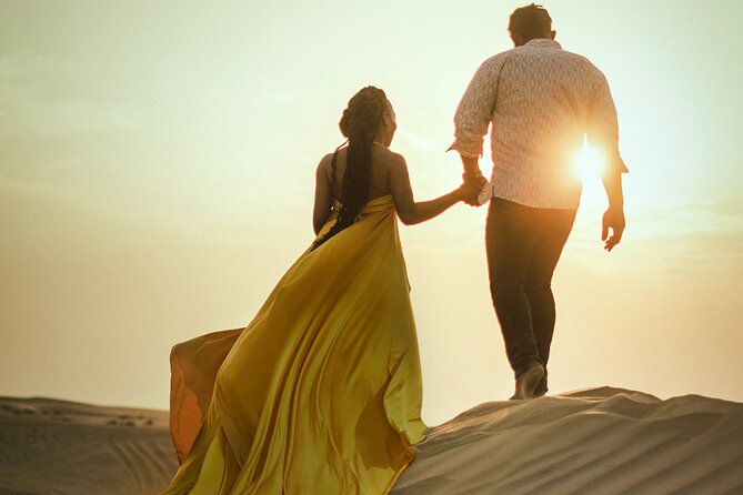 Dubai: Flying dress photoshoot - Choosing the dress and preparing at your hotel