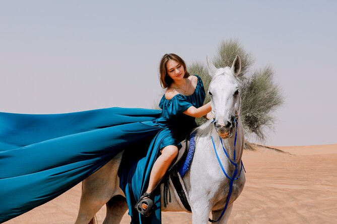 Dubai: Flying Dress with Photography and Exciting Dune Activities - Changing into the dress and getting the best photographs