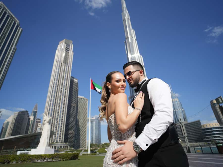 Dubai: Iconic Burj Khalifa Pre-Wedding Photoshoot - Starting at Wings of Mexico