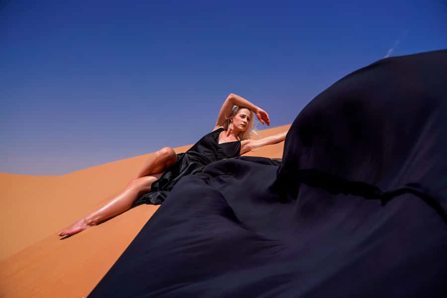 Dubai: Private Flying Dress Photography and Dune Drive Trip - Choosing the flying dress that fits your idea