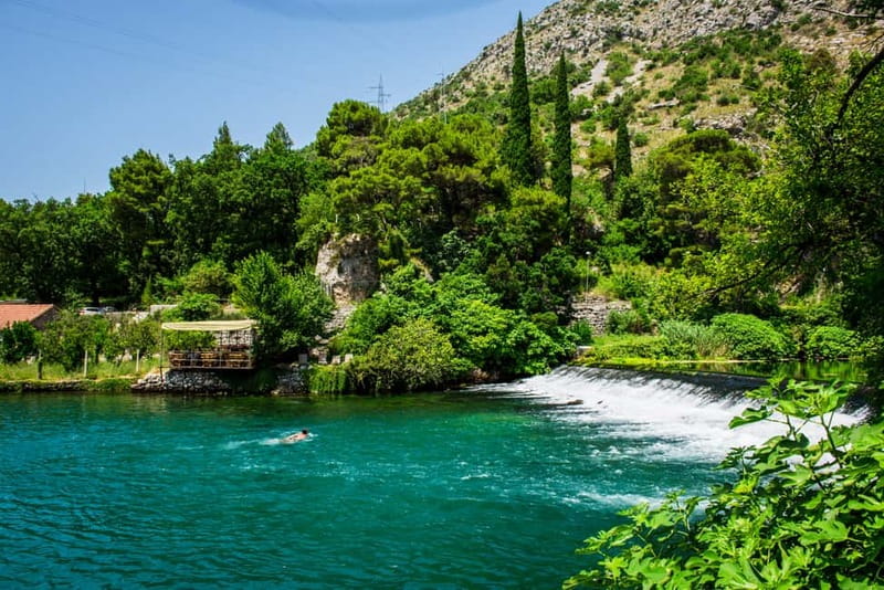 Dubrovnik Private 6-Stop Photo Tour - How the tour compares with exploring on foot