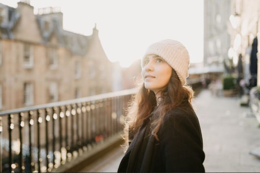 Edinburgh: Photo Shoot with a Private Vacation Photographer - Clothing, shoes, and daily planning
