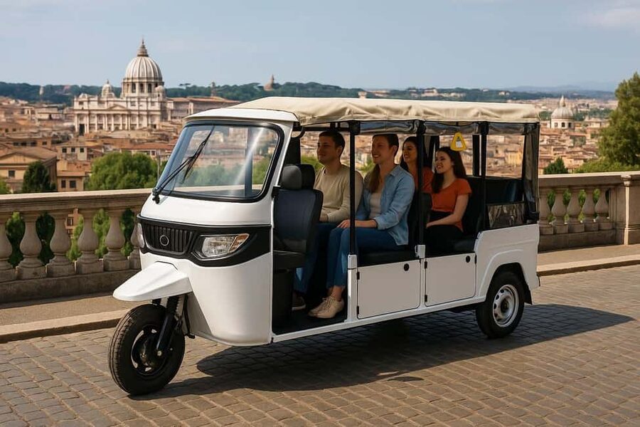 Electric Tuk-Tuk Photography Service of Rome - Starting at Piazza di San Pantaleo