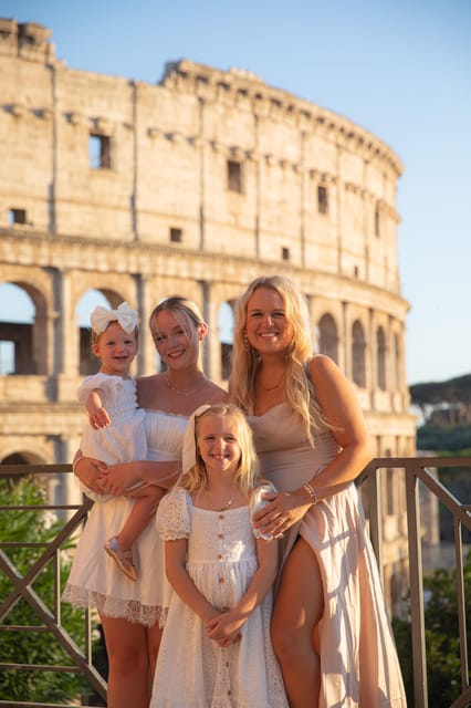 Expert Photographer of Rome with Guide - Castel Sant’Angelo and the final photographs
