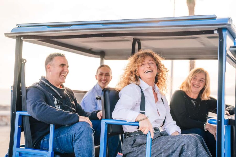 Express Tuk-Tuk Tour in Malaga: Gibralfaro Viewpoint and Photography - José and the human side of the tour