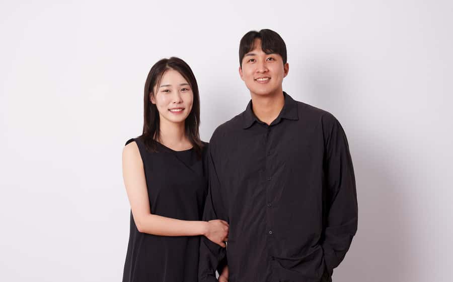 Family, Couple, and Group Photoshoot in Seoul - A good fit for couples, families, and small groups