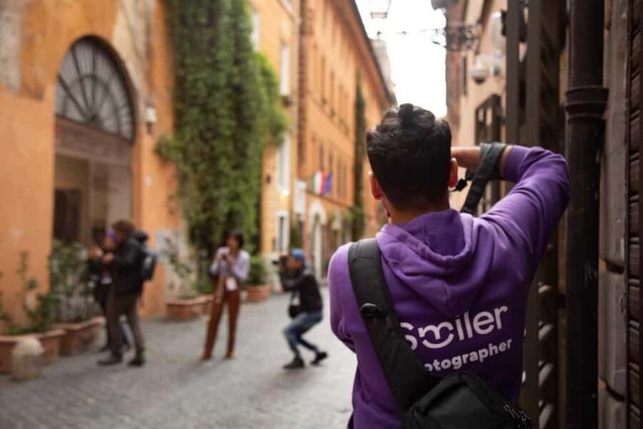 Florence: Amazing Photoshoot at the Duomo! - What happens at Piazza del Duomo