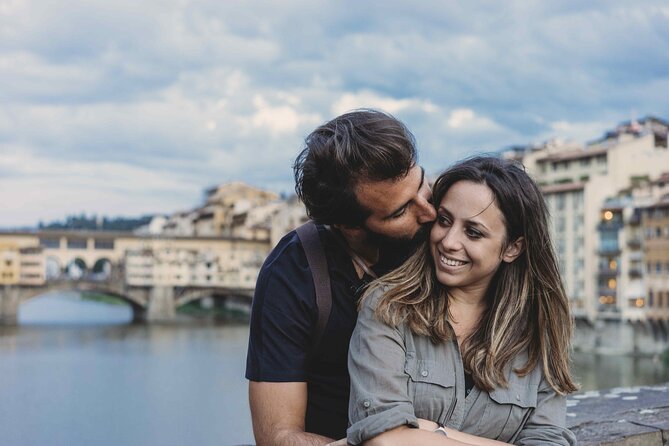 Florence Photoshoot - Ponte Vecchio and the Arno setting