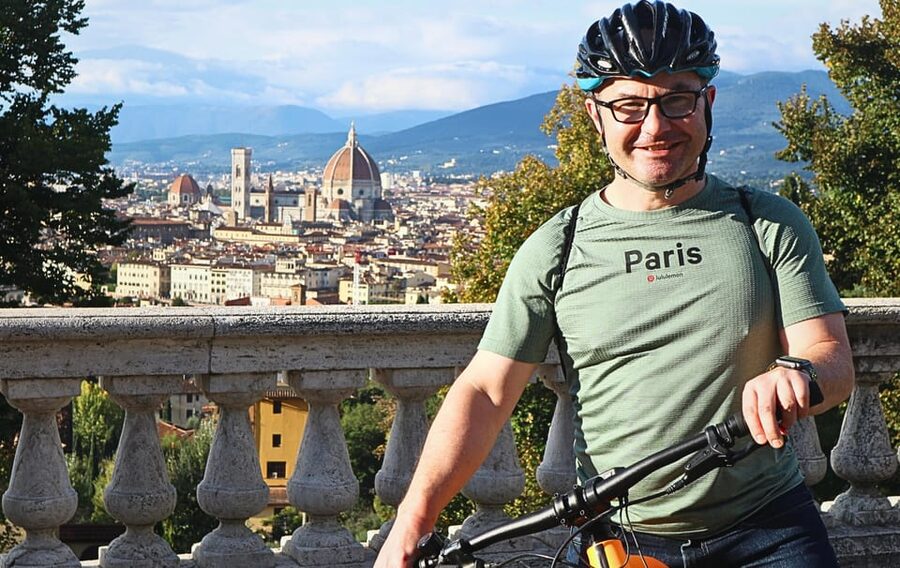 Florence Premium E-Bike Tour + Photo Shoot and Tastings - The photo shoot is more useful than a souvenir snapshot