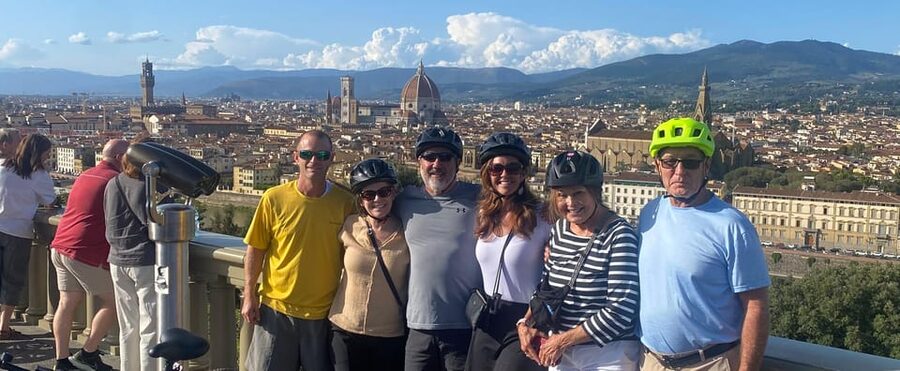 Florence Premium E-Bike Tour + Photo Shoot and Tastings - Starting in Piazza Ognissanti