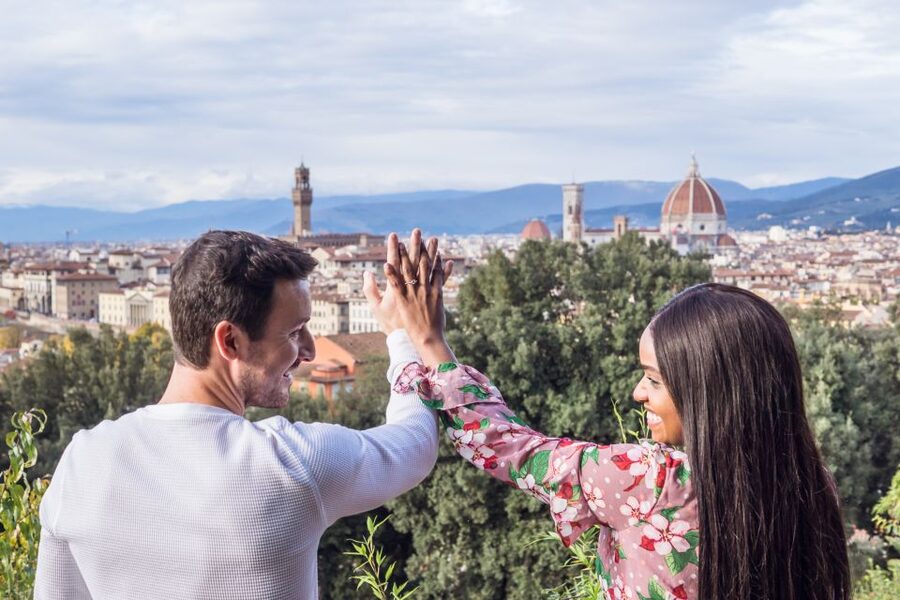 Florence: Private Photo Shoot - What to wear and carry