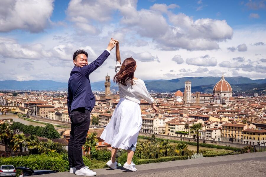 Florence: Private Photo Shoot - Florence becomes the backdrop, not just the subject