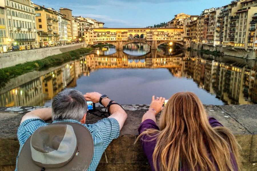 Florence: Private Photo Walking Tour - Meeting at Piazza della Repubblica