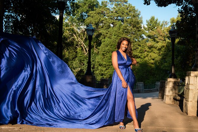 FLYING DRESS Photoshoot in Athens - Greece - Meeting photographer Thomas at Dionysiou Areopagitou