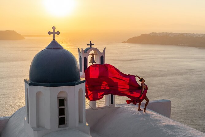 Flying Dress Photoshoot in Santorini by Flying Dress Photo © - Choosing Your Gown Before Arriving in Santorini