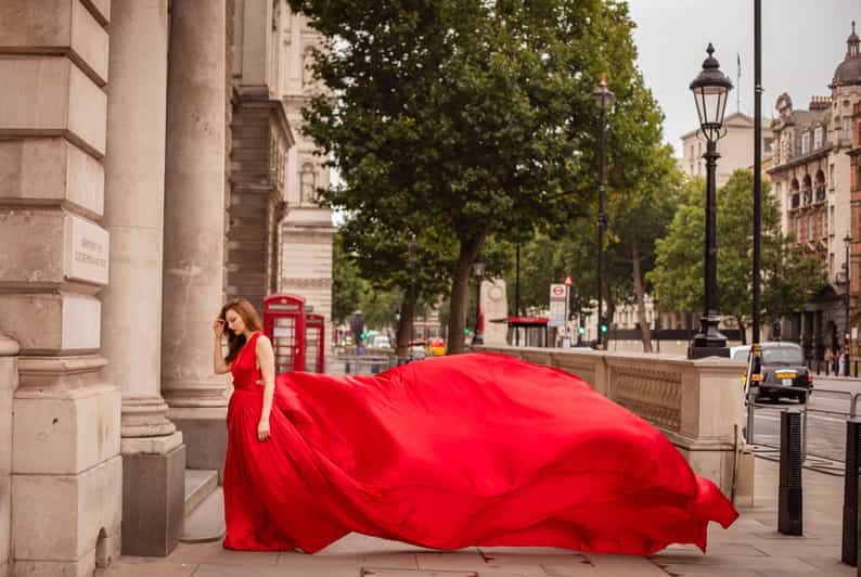 Flying dress professional photoshoot with pro photographer - Key points to know before booking
