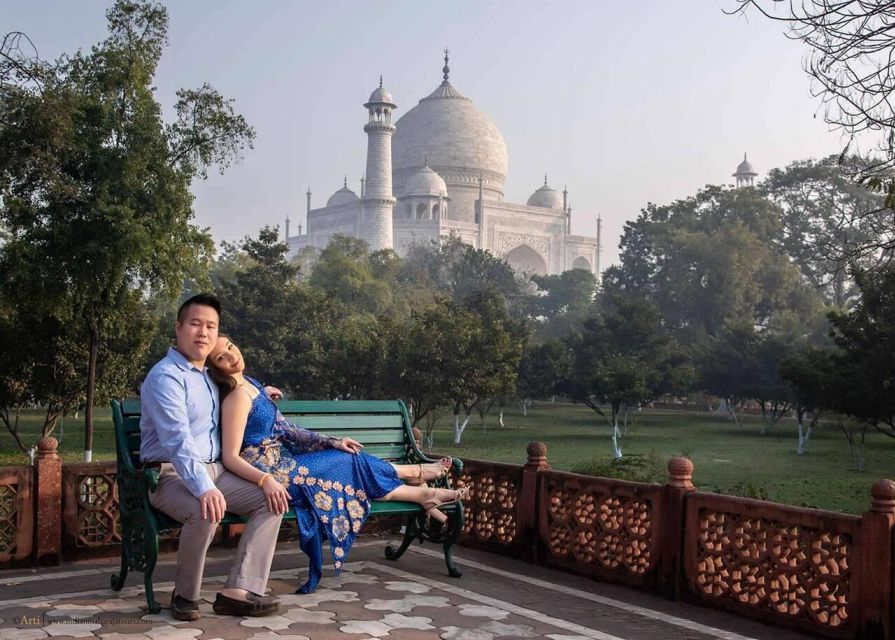 From Delhi: Taj Mahal Tour with Professional Photographer - How the photography service changes the visit
