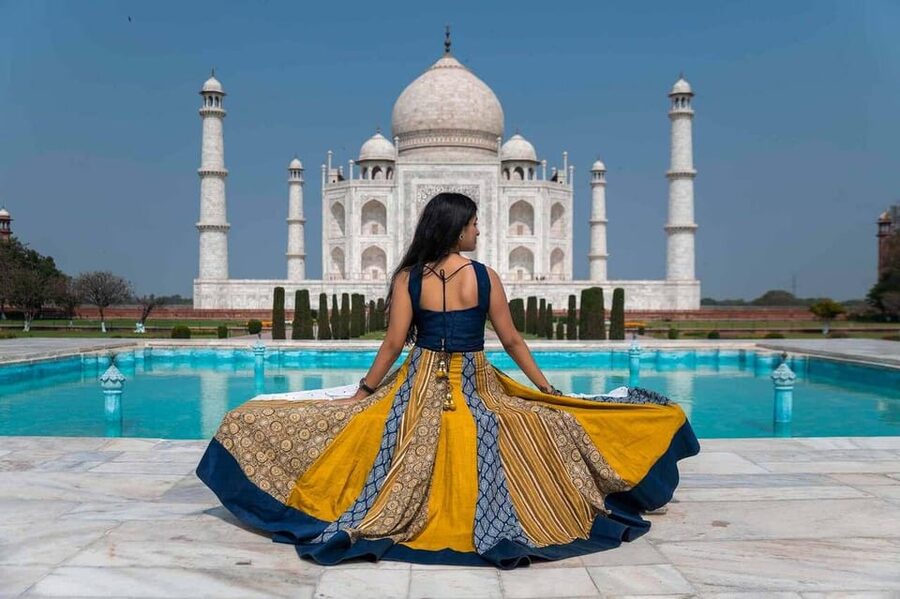 From Delhi: Taj Mahal with Photographer & Elephant SOS Tour - Returning to Delhi after a very full day